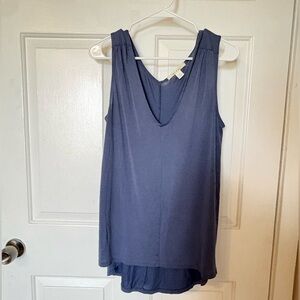 miami Flowy V Neck Tank